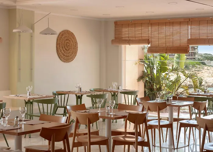 Hotel Cala Font